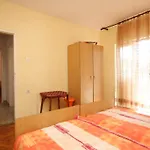 With Parking Space Razanj, - 8360 Apartamento *