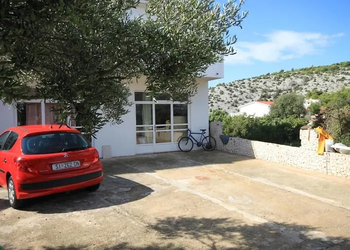 With Parking Space Razanj, - 8360