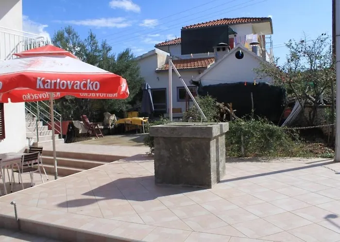 With Parking Space Razanj, - 8360